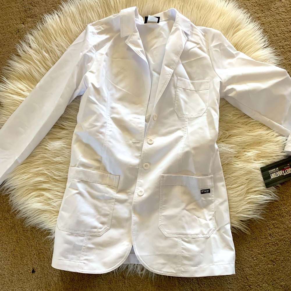 NWT Medical/Spa 🥼 Lab coat